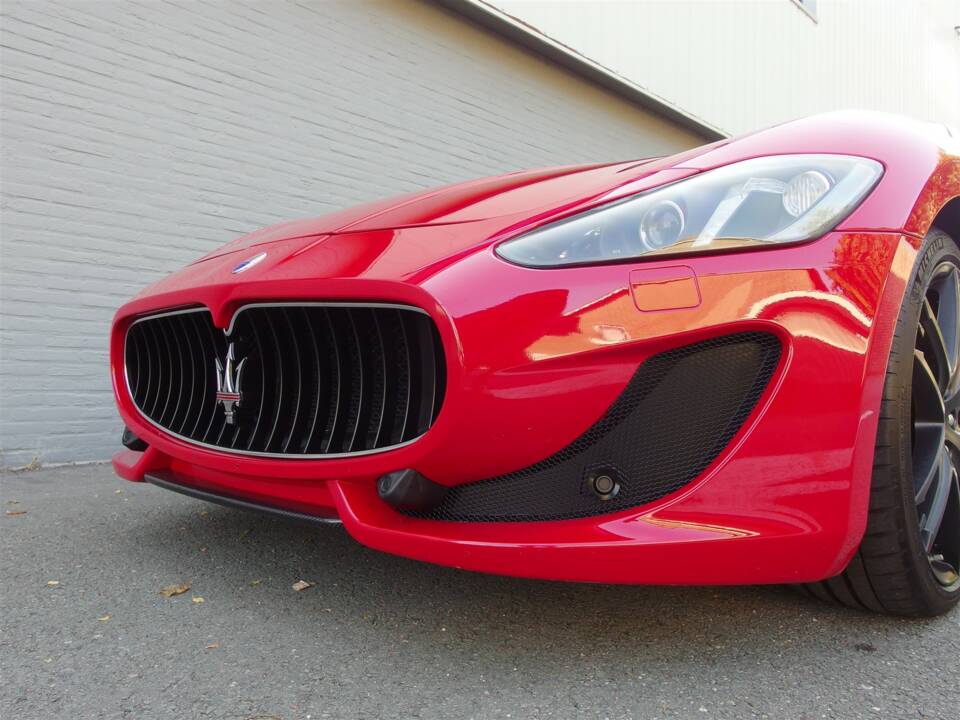 Image 12/99 of Maserati GranCabrio Sport (2015)