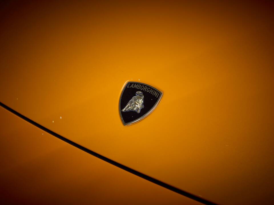 Image 58/99 of Lamborghini Murciélago (2003)