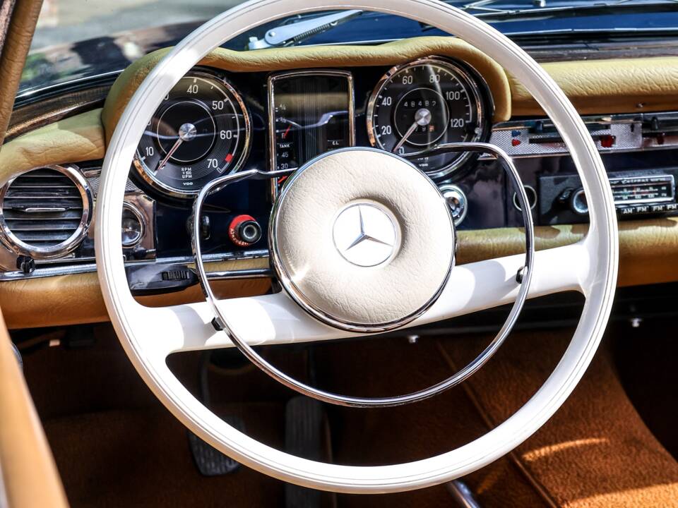 Bild 37/46 von Mercedes-Benz 230 SL (1966)
