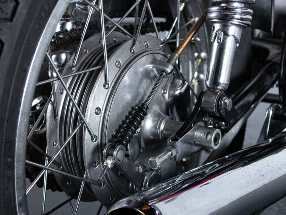 Immagine 46/50 di Kawasaki DUMMY (1970)