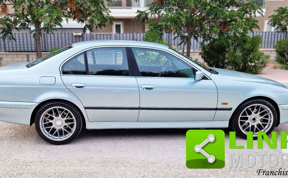 Immagine 5/10 di BMW 520i (1997)