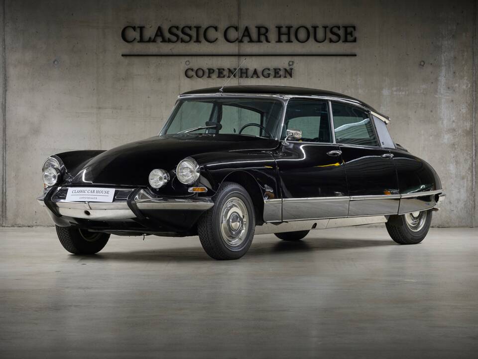 Image 1/97 of Citroën DS 20 Chapron (1972)