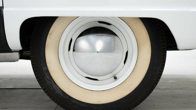 Immagine 3/15 di Studebaker Champion Starlight (1951)