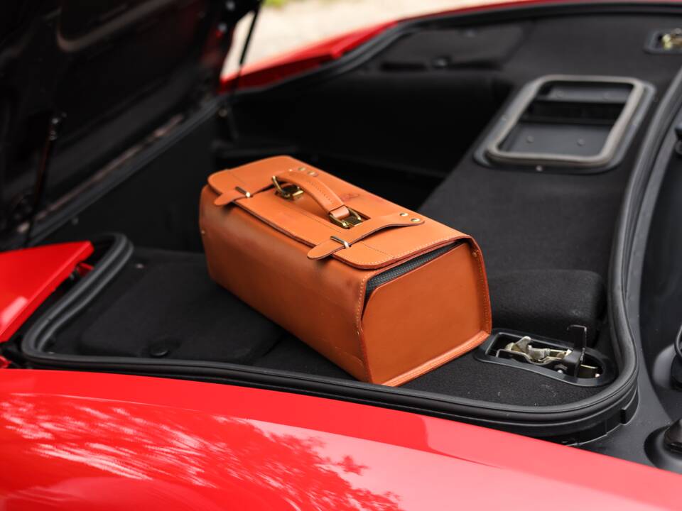 Image 19/93 of Ferrari F 355 Berlinetta (1997)