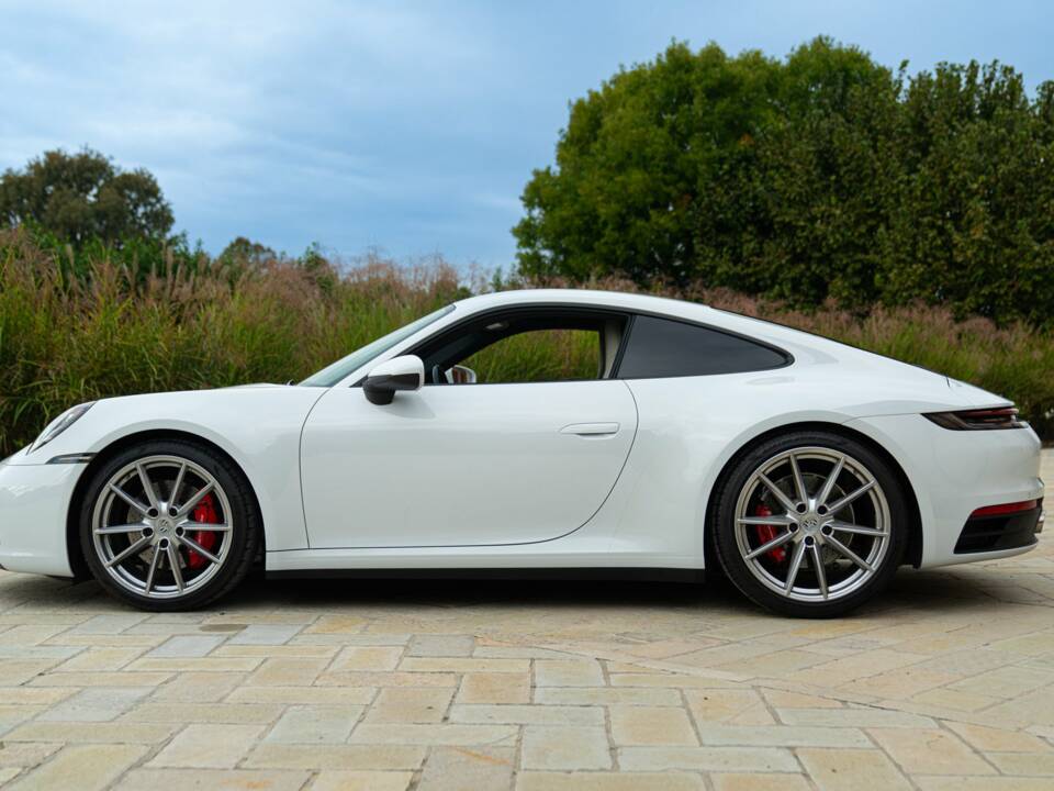 Image 12/50 de Porsche 911 Carrera S (2019)