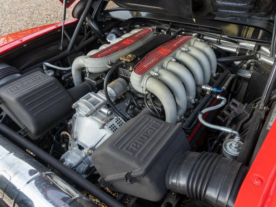 Bild 45/50 von Ferrari 512 TR (1994)