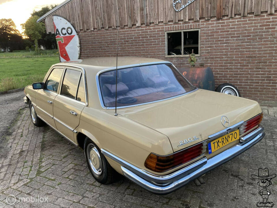 Image 3/31 of Mercedes-Benz 280 S (1975)