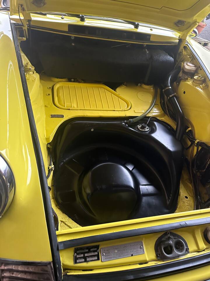 Image 32/46 of Porsche 911 2.2 T (1969)