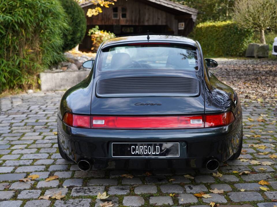 Imagen 3/17 de Porsche 911 Carrera (1995)