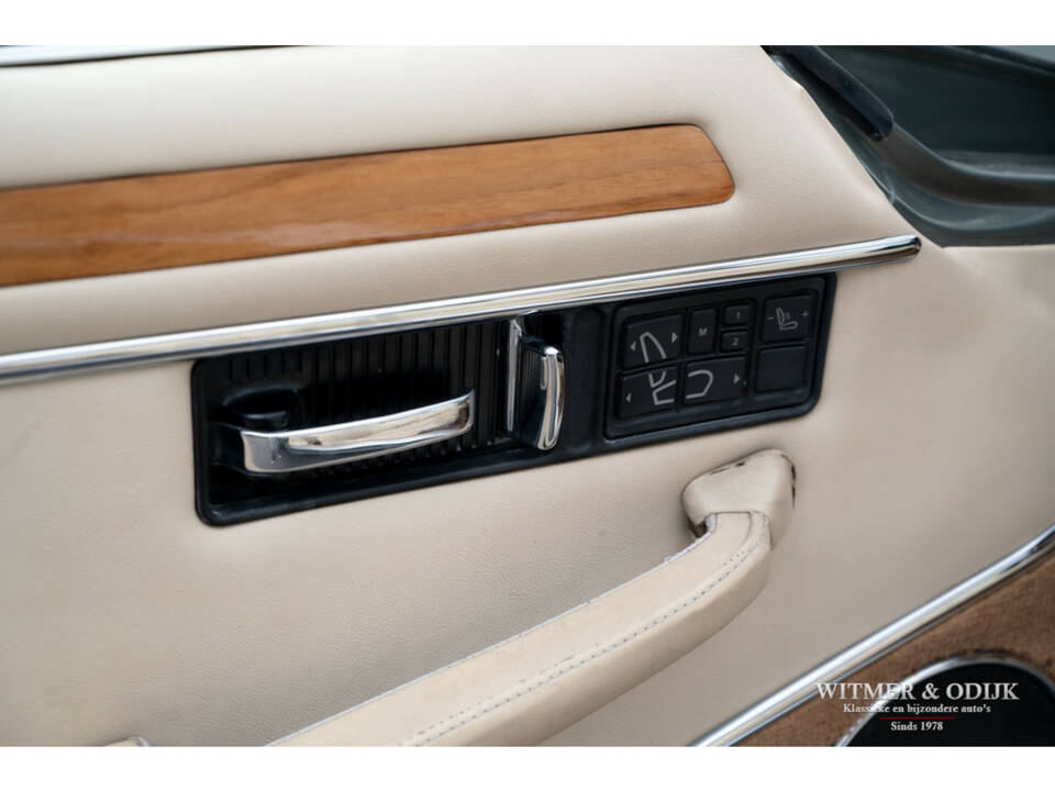 Image 29/35 of Jaguar XJS 4.0 (1995)