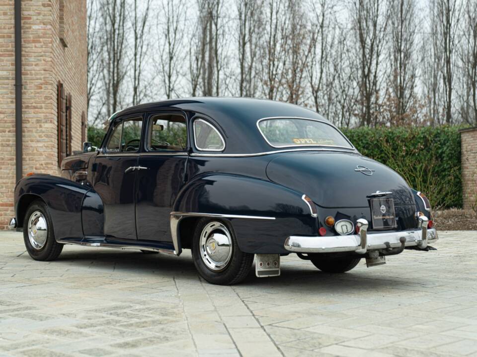 Bild 8/50 von Opel Kapitän (1951)