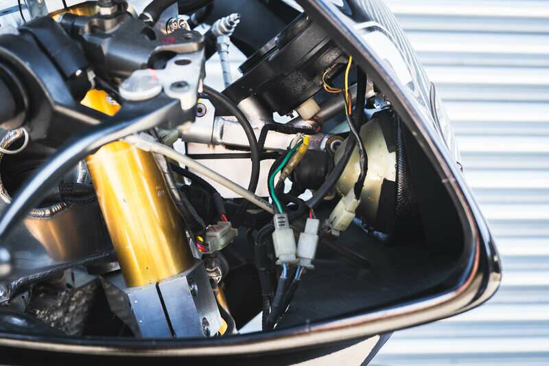 Bild 10/50 von Kawasaki ZX-R 750 (1989)