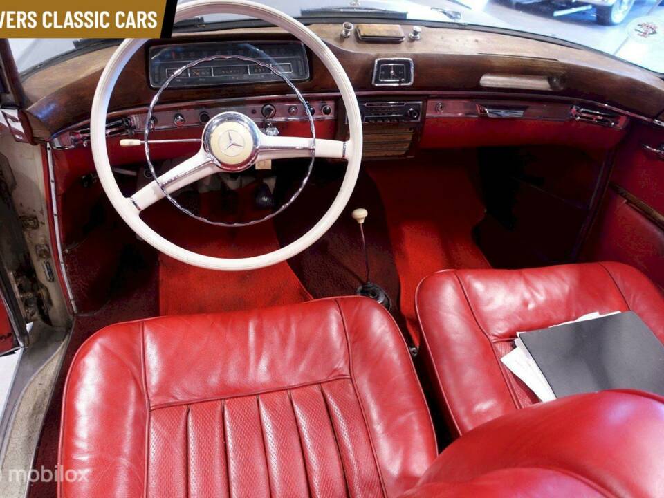 Immagine 10/12 di Mercedes-Benz 220 S Cabriolet (1959)