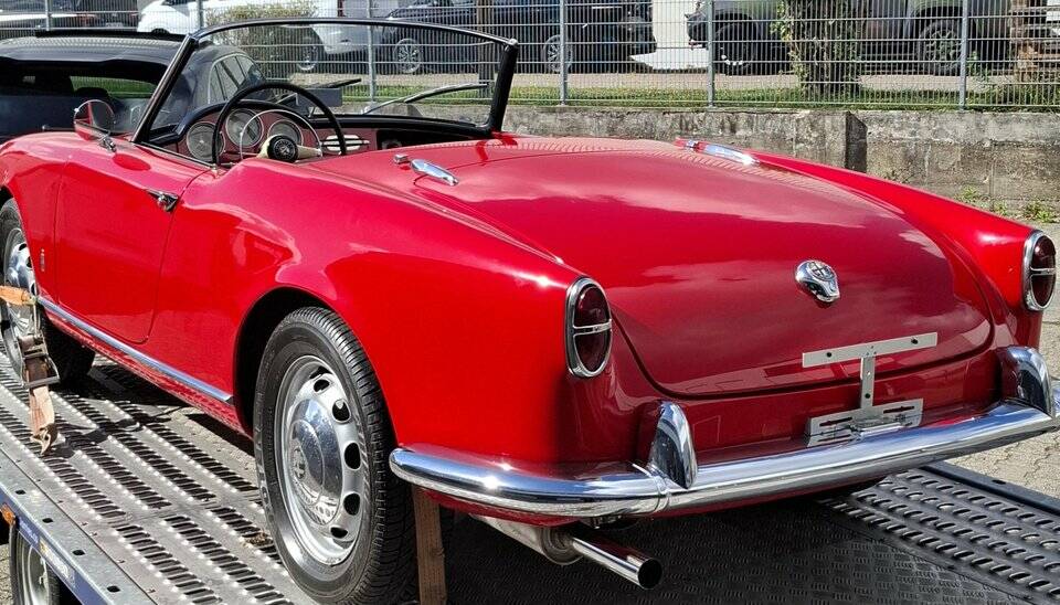 Image 6/8 de Alfa Romeo Giulietta Spider (1957)