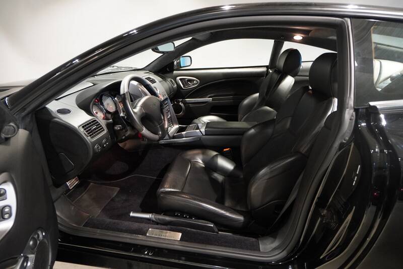 Bild 8/20 von Aston Martin V12 Vanquish (2004)