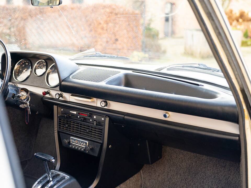 Bild 44/67 von BMW 1800 (1970)