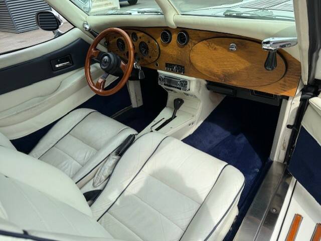 Image 16/28 of Excalibur Phaeton V (1989)