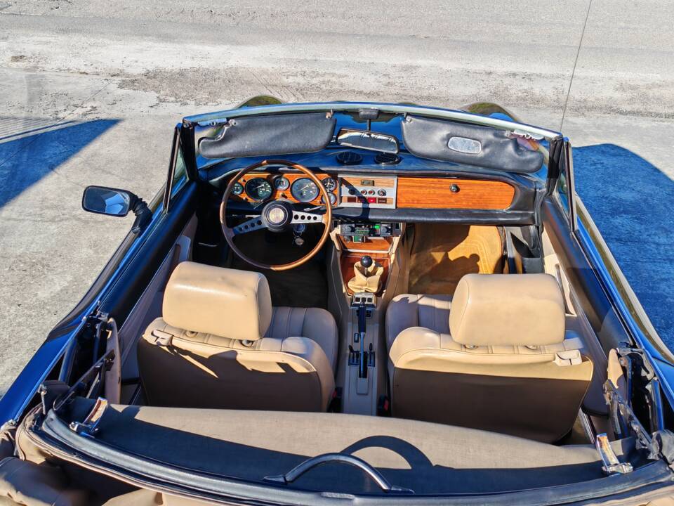 Image 30/42 of FIAT 124 Spider CS1 (1975)