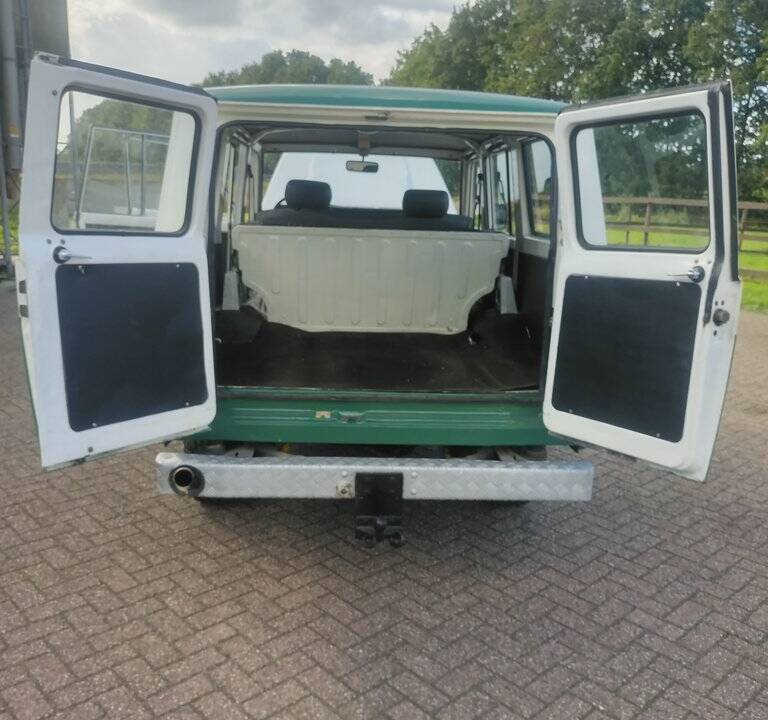 Image 6/8 of Toyota Land Cruiser FJ 55 (1980)