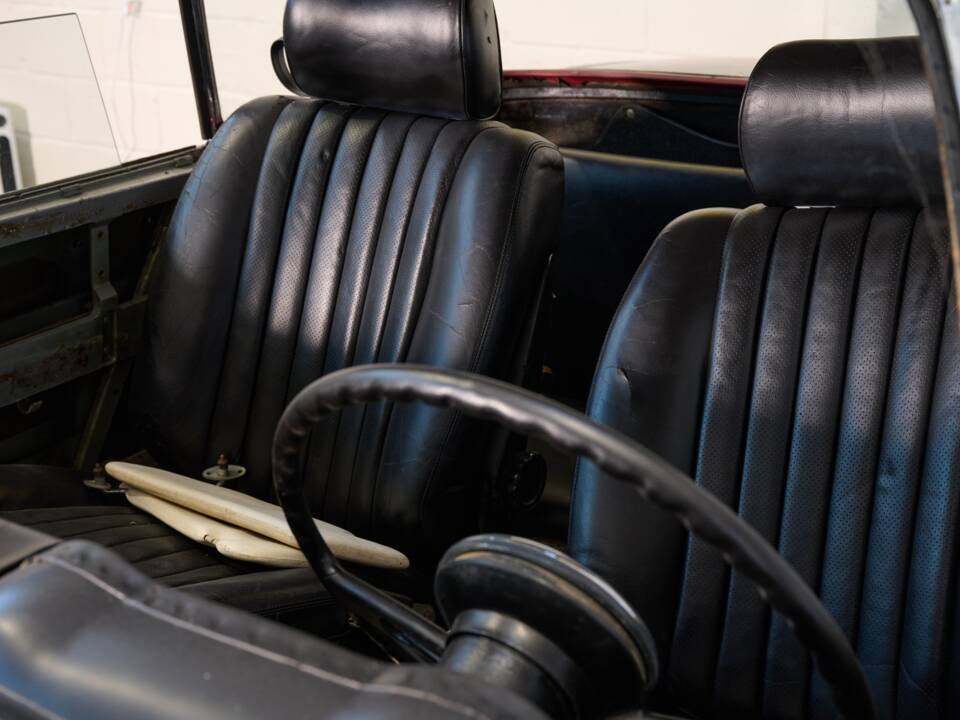 Image 20/47 de Mercedes-Benz 250 SL (1967)
