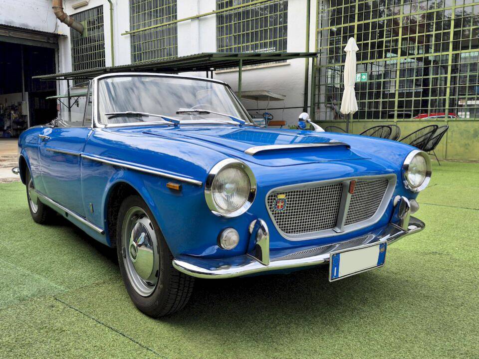 Image 8/74 of FIAT 1500 S (1960)