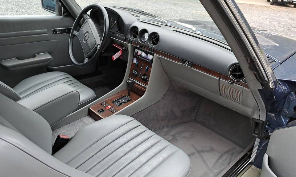 Afbeelding 33/34 van Mercedes-Benz 300 SL (1988)
