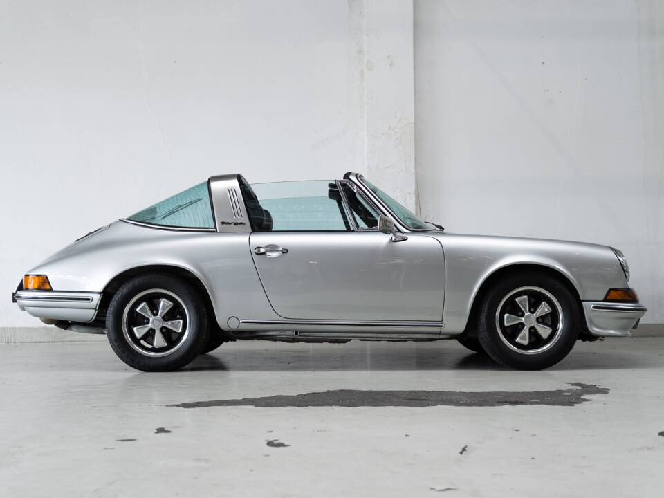 Image 40/41 de Porsche 911 2.4 E (1973)
