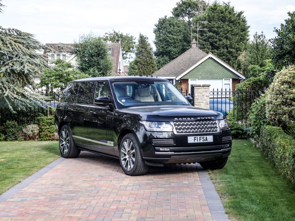 Imagen 8/49 de Land Rover Range Rover Sport SVR (2014)