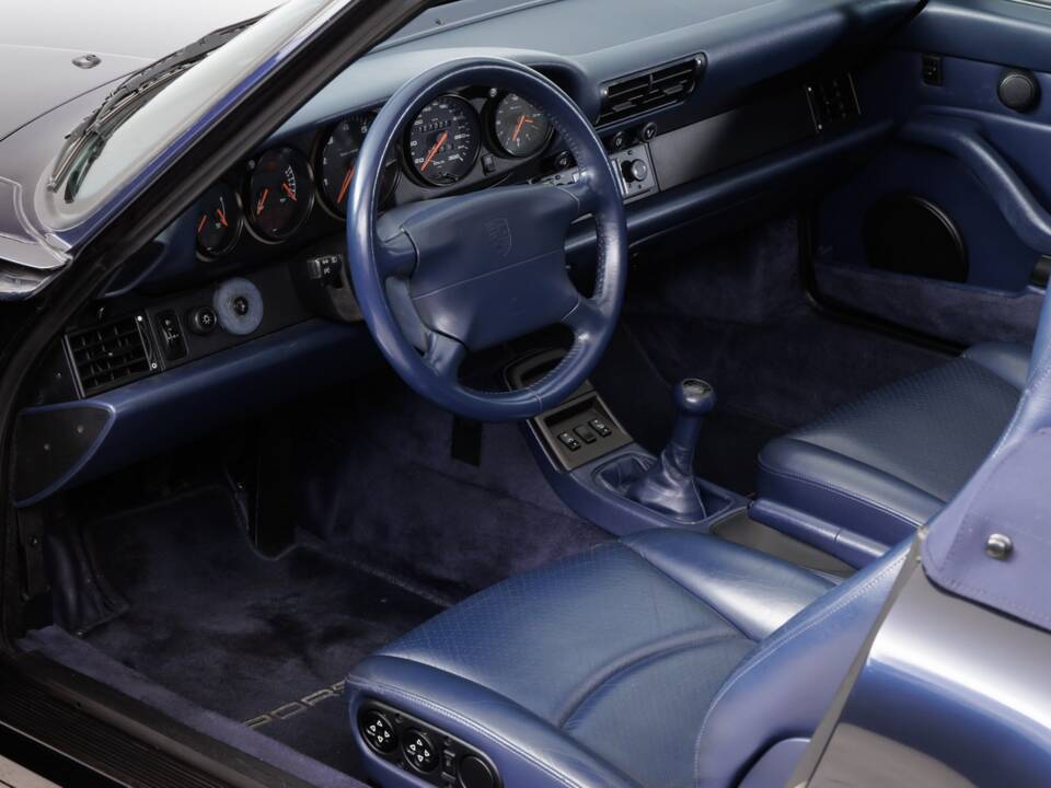 Bild 18/28 von Porsche 911 Carrera (1996)