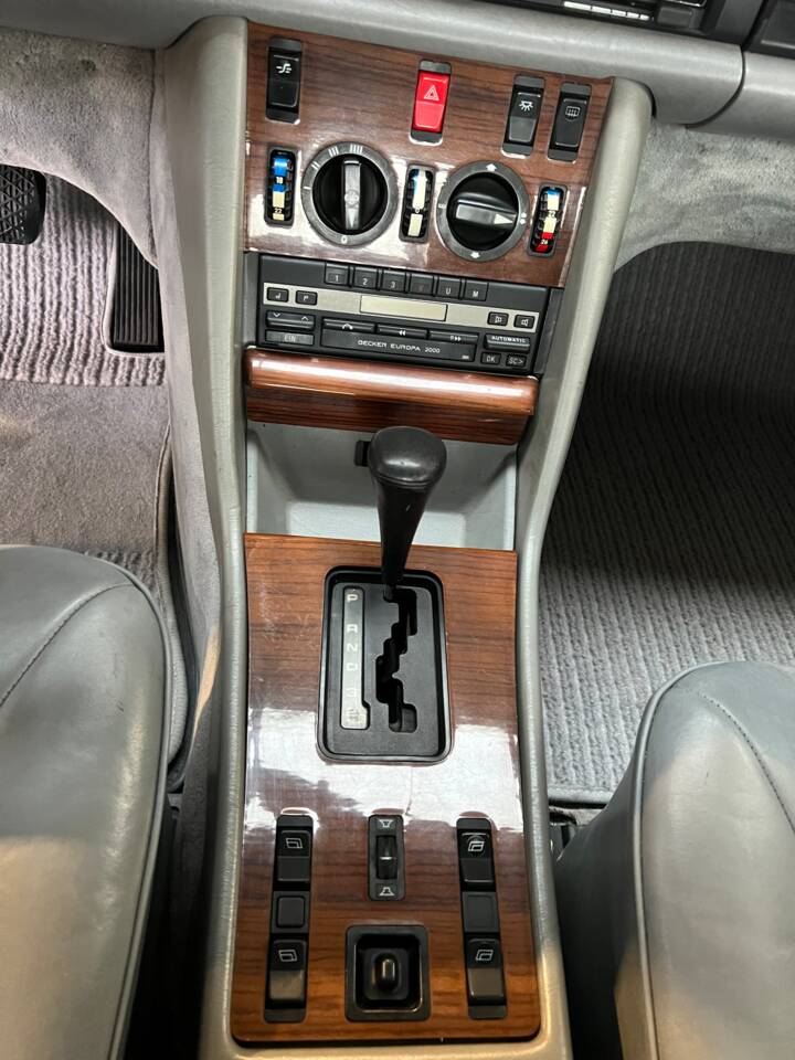 Bild 7/12 von Mercedes-Benz 380 SEL (1980)