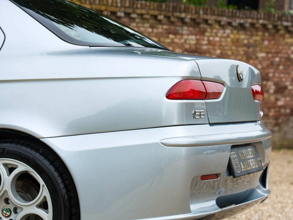 Afbeelding 28/50 van Alfa Romeo 156 3.2 V6 GTA (2004)