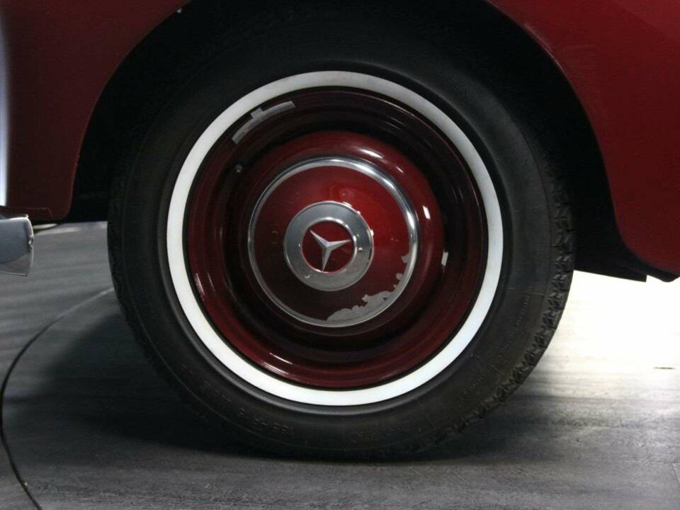 Bild 49/50 von Mercedes-Benz 220 Cabriolet A (1952)