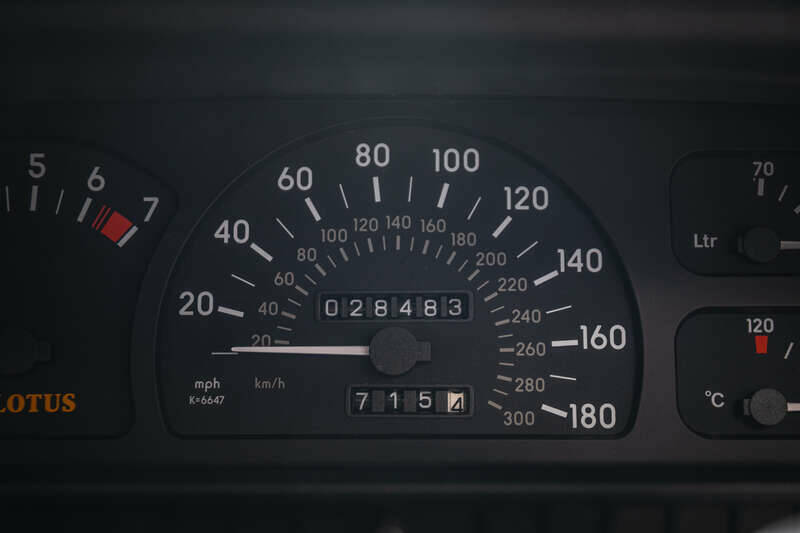 Bild 10/50 von Vauxhall Lotus Carlton 3.6 (1993)