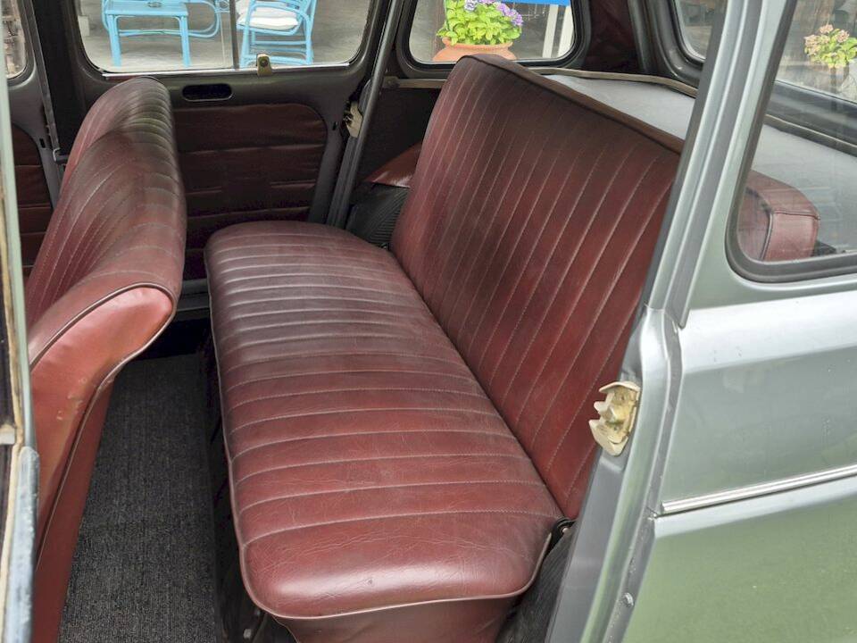 Bild 28/54 von Renault R 4 (1972)