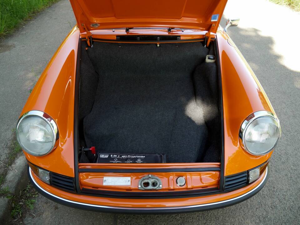 Image 48/50 de Porsche 911 2.4 S (1900)