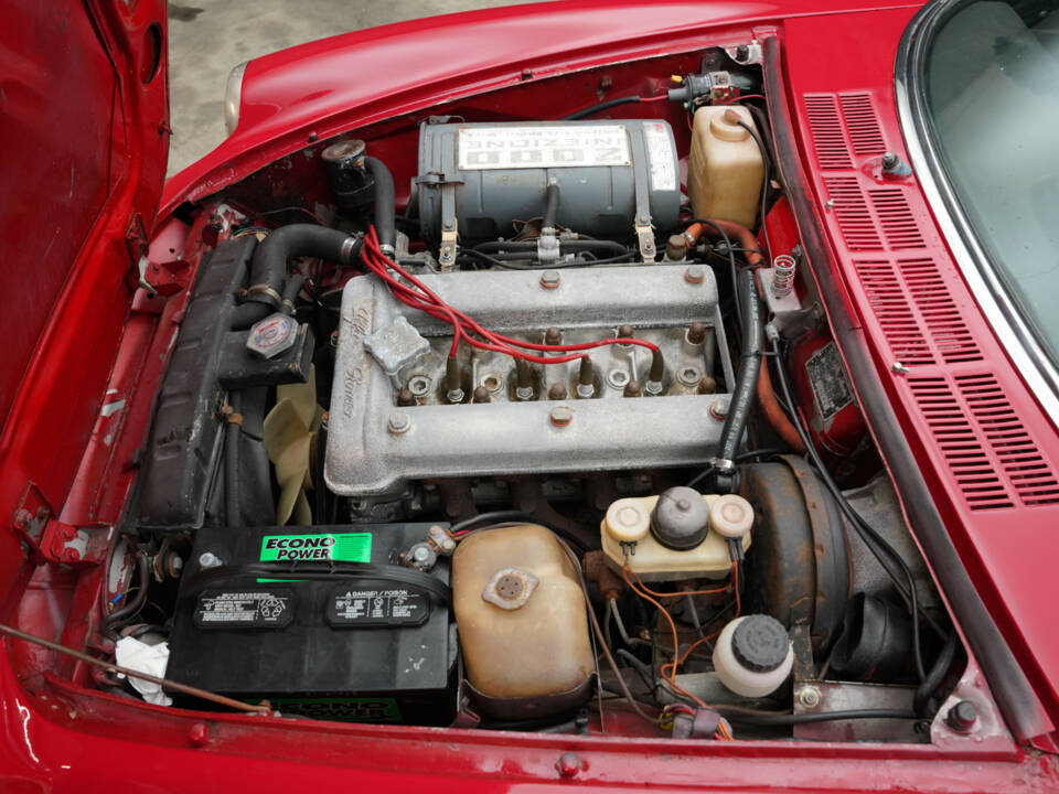Image 21/50 of Alfa Romeo 2000 Spider Veloce (1974)