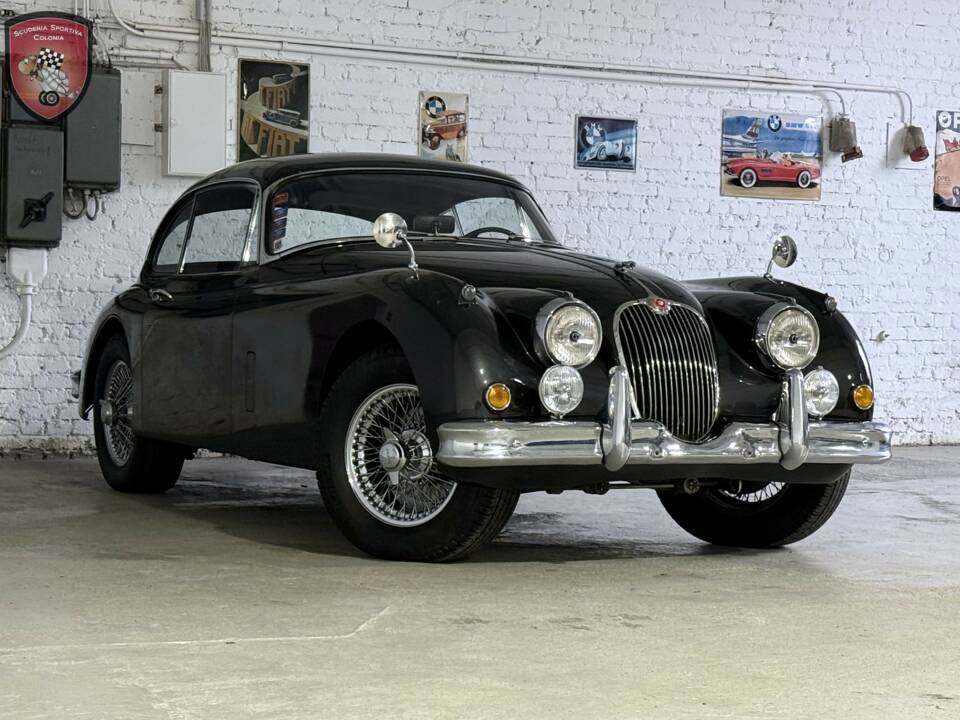 Image 1/62 de Jaguar XK 150 3.8 SE FHC (1959)