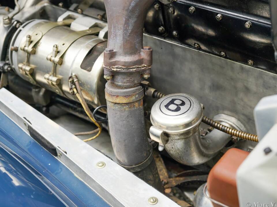 Image 28/59 of Bentley 4 1/4 Litre (1936)