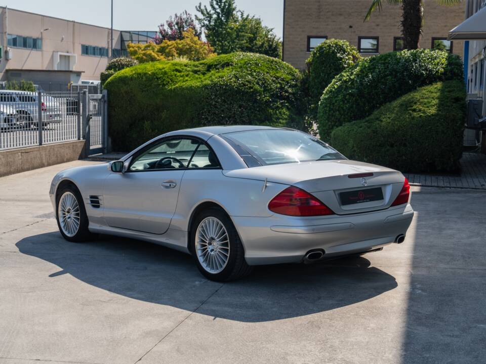 Image 9/86 de Mercedes-Benz SL 500 (2002)