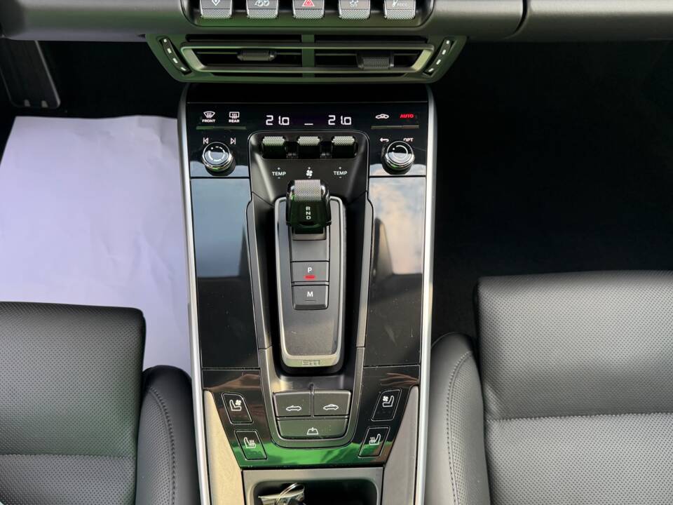 Bild 19/27 von Porsche 911 Turbo S (2020)