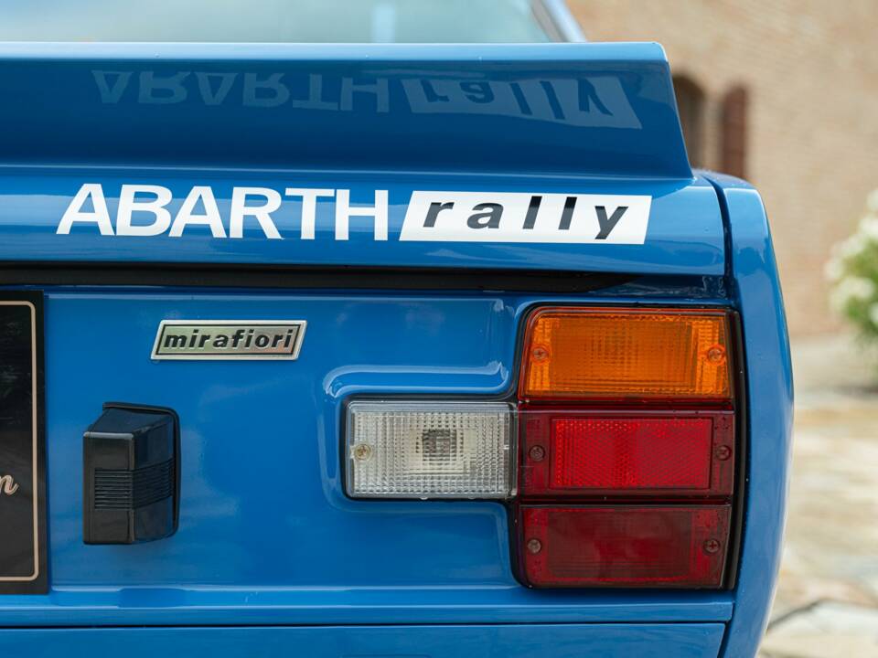 Bild 18/50 von FIAT 131 Racing Volumetrico Abarth (1981)