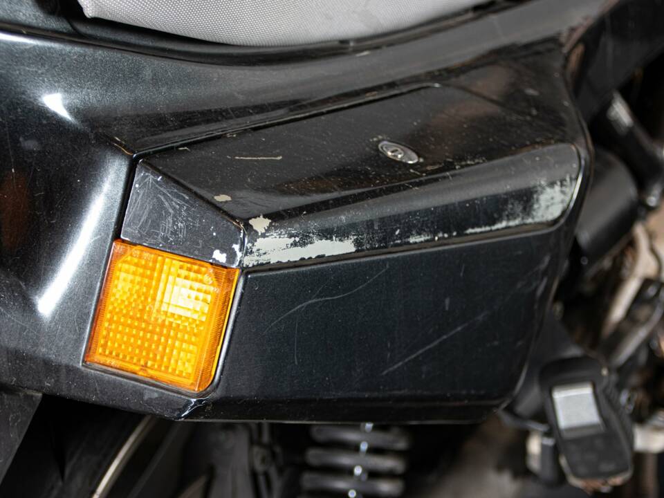 Image 31/50 of BMW K1 (1990)