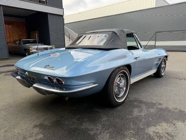 Image 9/24 of Chevrolet Corvette Sting Ray Convertible (1963)