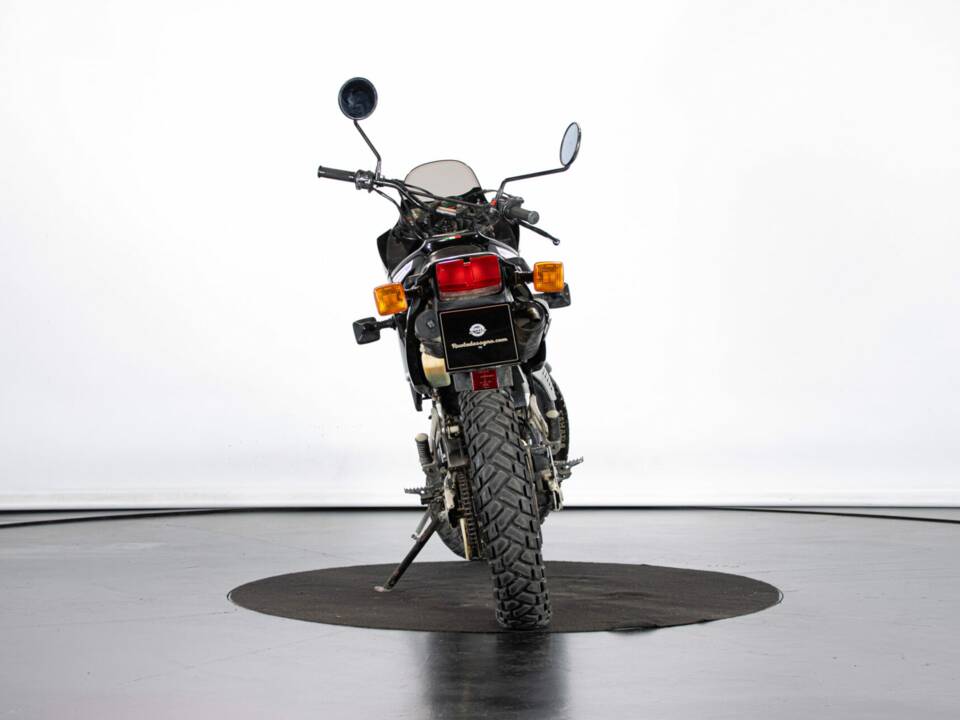 Bild 3/46 von Yamaha TDR 125 R (1992)