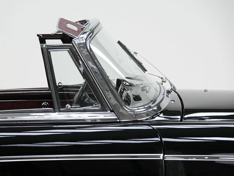 Immagine 11/15 di Mercedes-Benz 220 S Cabriolet (1959)