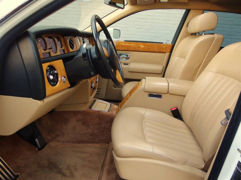Bild 44/98 von Rolls-Royce Phantom VII (2006)