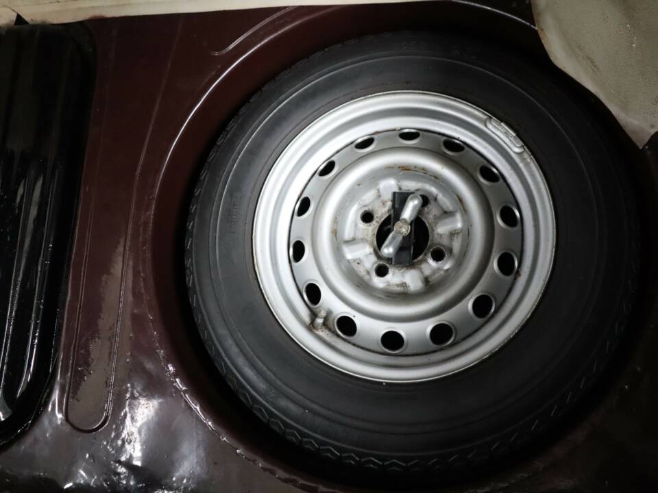 Image 49/50 of Alfa Romeo 1750 Berlina (1971)