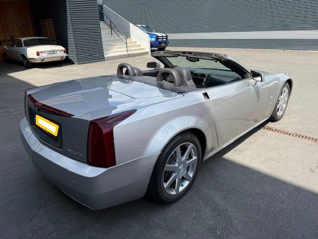 Imagen 9/30 de Cadillac XLR (2010)