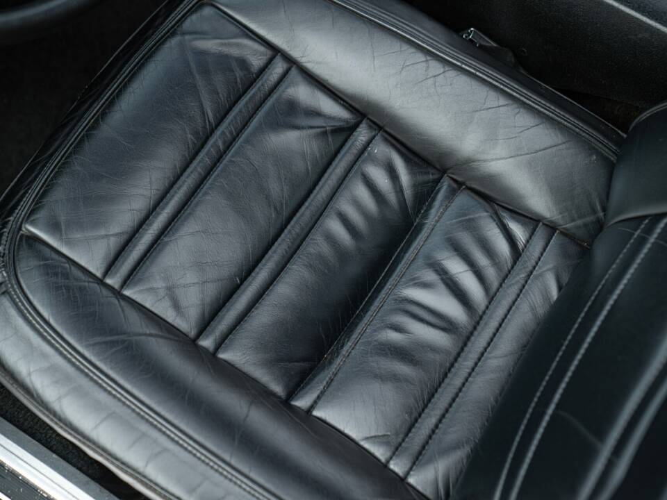 Image 37/50 of Chevrolet Corvette Stingray (1972)