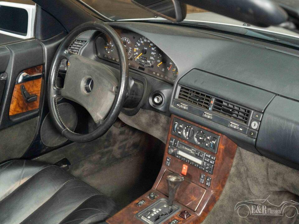 Image 9/19 de Mercedes-Benz 300 SL (1990)